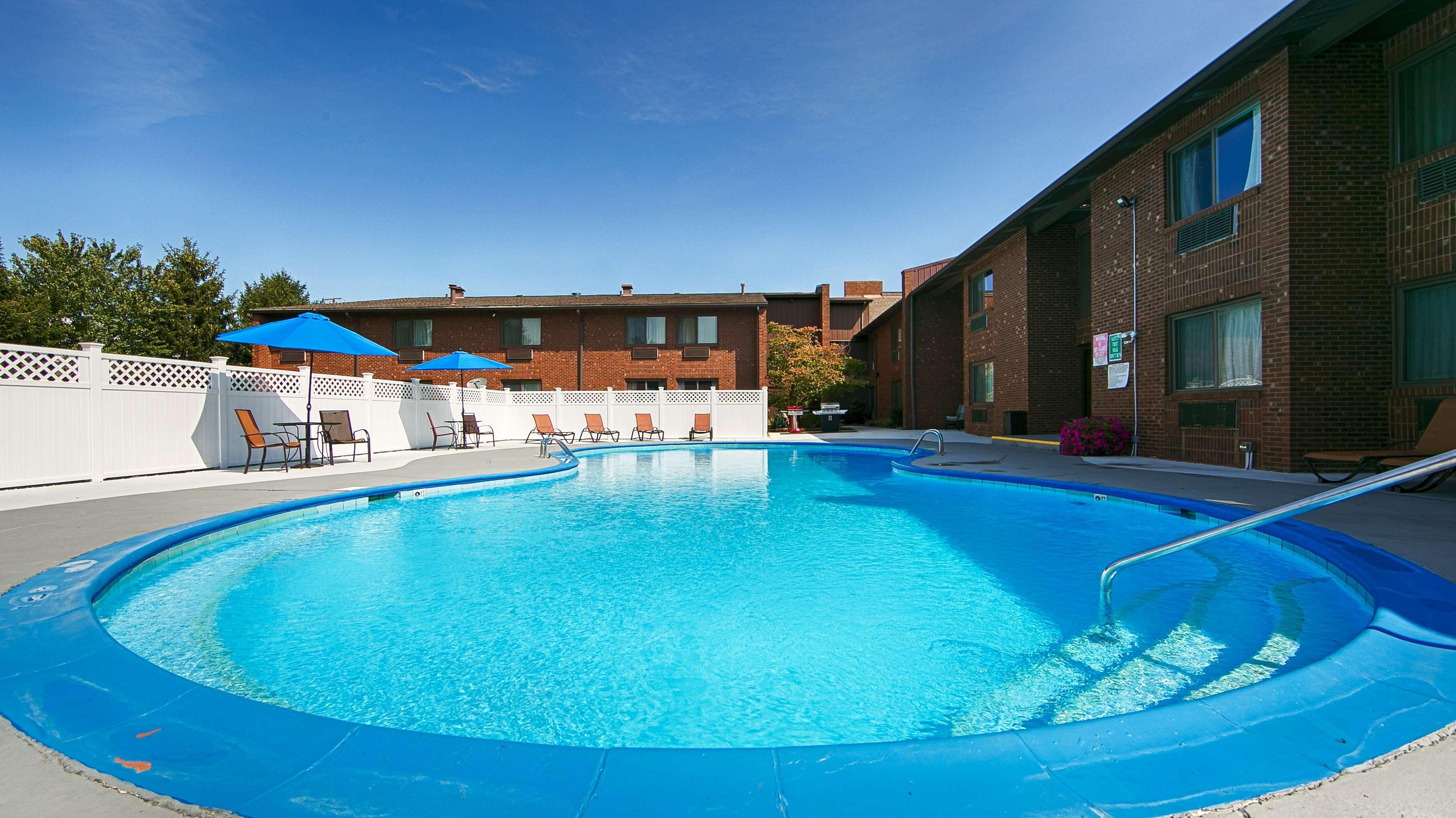 Best Western Shelbyville Lodge Eksteriør billede